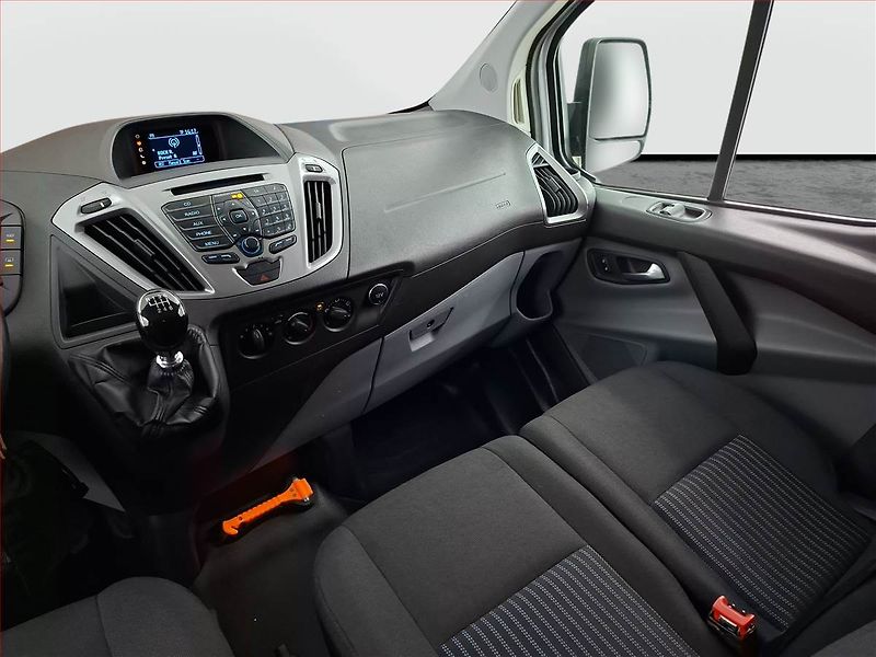 Ford Transit Custom (2013) 2.2 TDCI, Bus, 9Míst - fotka 8 z 18