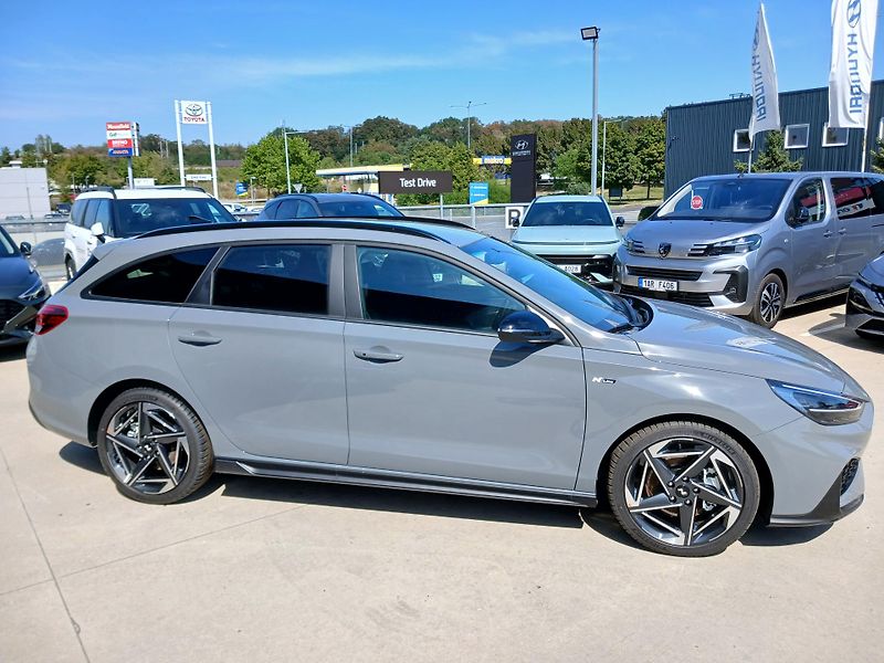 Hyundai i30 - fotka 6 z 13