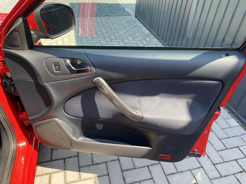 Škoda Octavia 1.6MPI 75kW-1xMAJ.-KLIMATIZACE - fotka 26 z 30