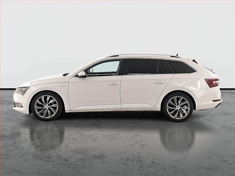 Škoda Superb (2016) Laurin&Klement 2.0 TDI - fotka 3 z 30