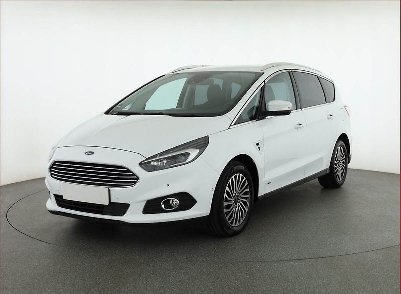 Ford S-MAX (2020) 2.0 EcoBlue, 4X4, Automat - fotka 2 z 21