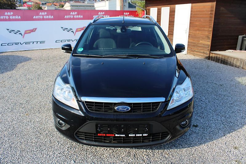 Ford Focus (2008) 1,6i KLIMA EL.OKNA ZIMNÍ KOLA - fotka 2 z 16