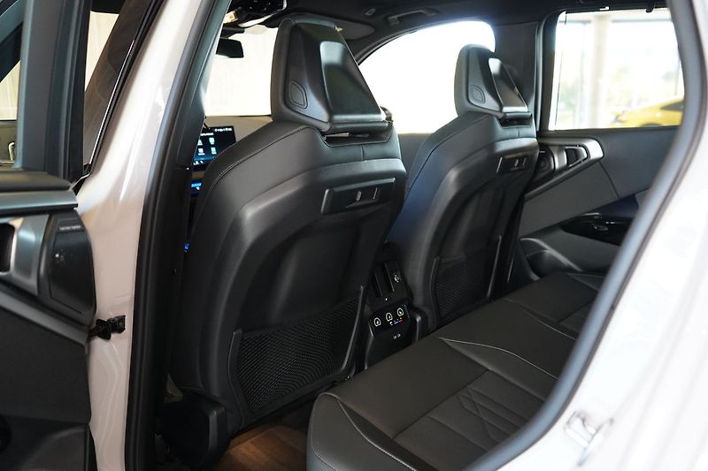 BMW X3 40d xDrive, Nezávislé, Tažné - fotka 44 z 50