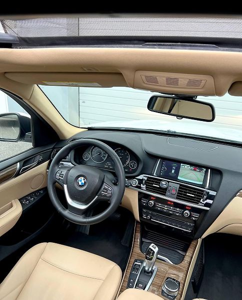 BMW X3 (2017)  XDRIVE28I AUTOMAT 2017 180KW - fotka 15 z 35