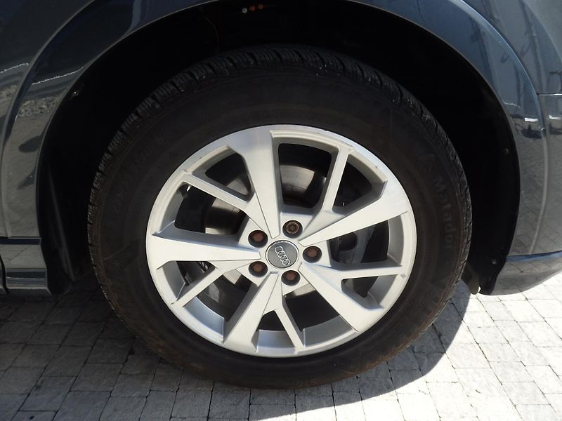 Audi Q3 1.5 35 TFSI 69660 KM NAVIGACE - fotka 12 z 26