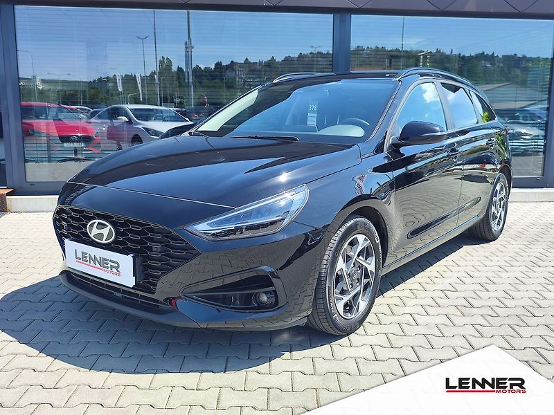 Hyundai i30 1.0 T-GDi/74kW Smart Climate - fotka 1 z 31
