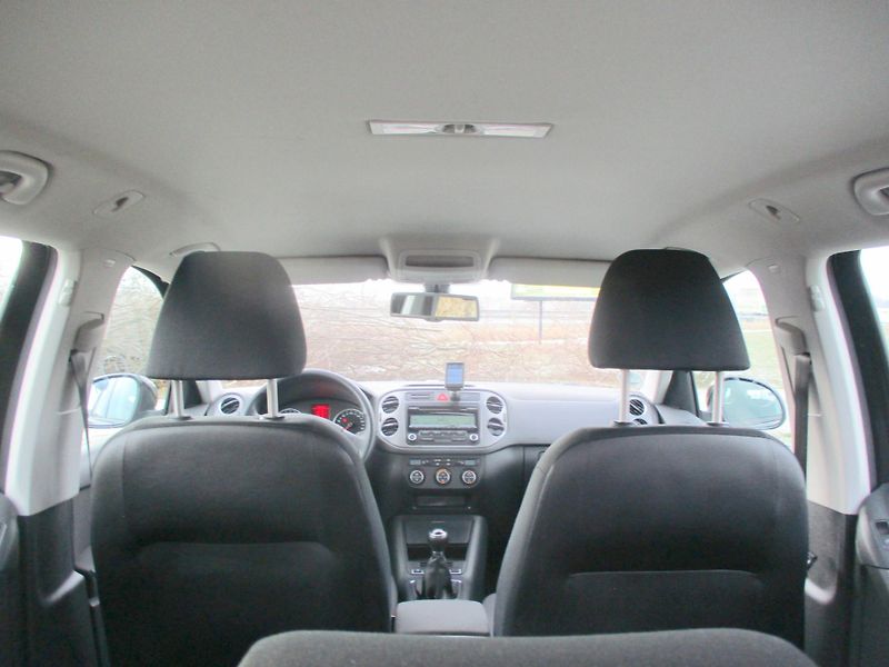 Volkswagen Tiguan 1.4TSi*110kW *TAŽ.ZAŘ*VÝHŘEV* - fotka 32 z 47