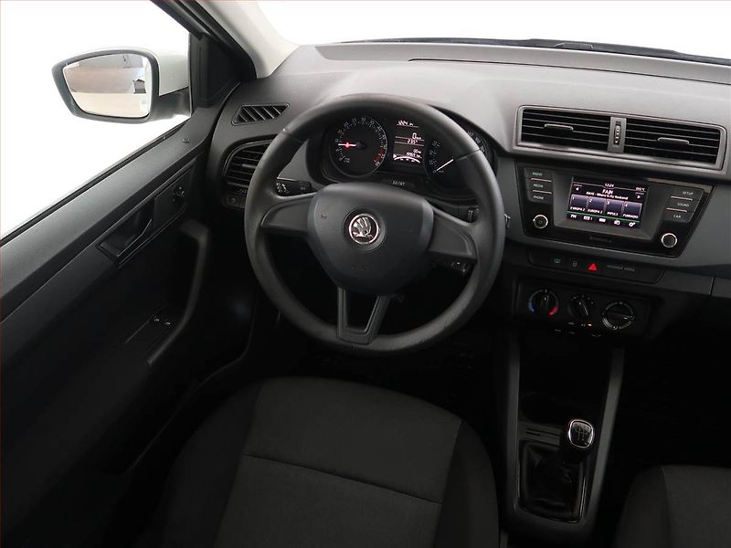Škoda Fabia (2015) 1.4 TDI - fotka 7 z 15