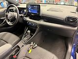 Toyota Yaris 1.5 hybrid 68 kW - náhled 18