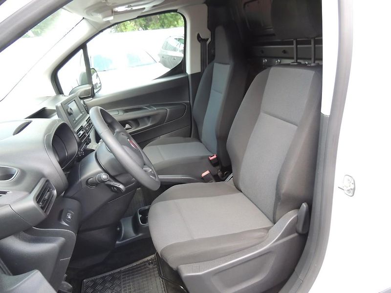 Fiat Dobló cargo (2023) 1.5HDi,L2,ČR,1.majitel - fotka 10 z 30