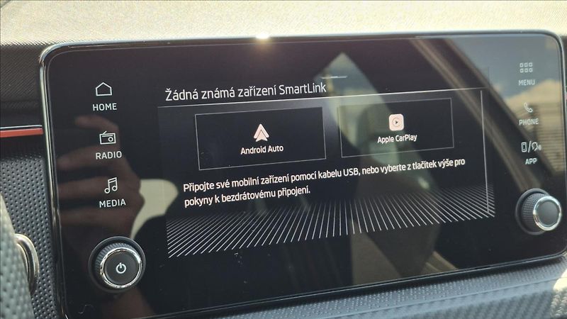 Škoda Kamiq 1,5 TSi 110 Kw DSG Monte Carlo - fotka 18 z 27