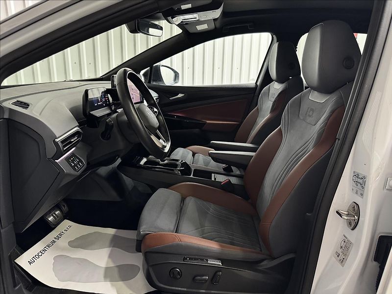 Volkswagen ID.4 150kW DCC MAX 1ST PLUS PRO PF. - fotka 32 z 47