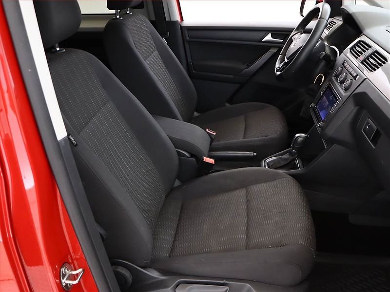 Volkswagen Caddy (2018) Comfortline 2.0 TDI, 5Míst - fotka 7 z 16