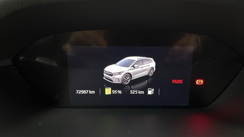 Škoda Enyaq 82 kWh AUT 80x Sportline - fotka 10 z 33
