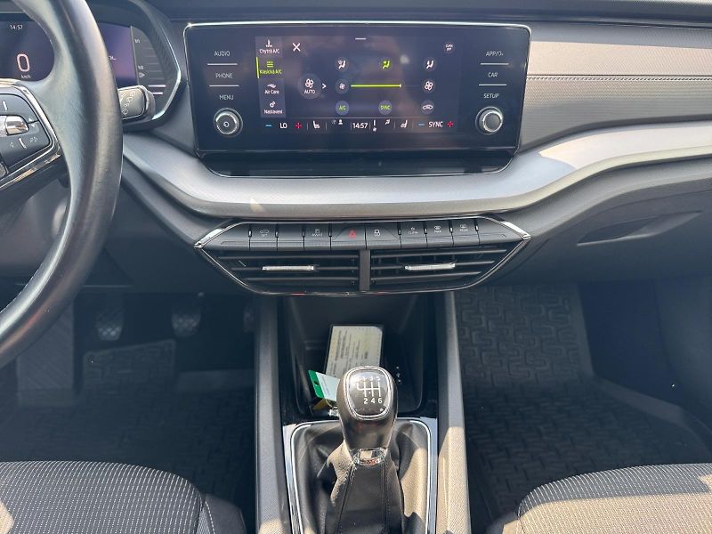 Škoda Octavia (2020) AMBITION 1.5TSI 110kW CZ DPH - fotka 10 z 11