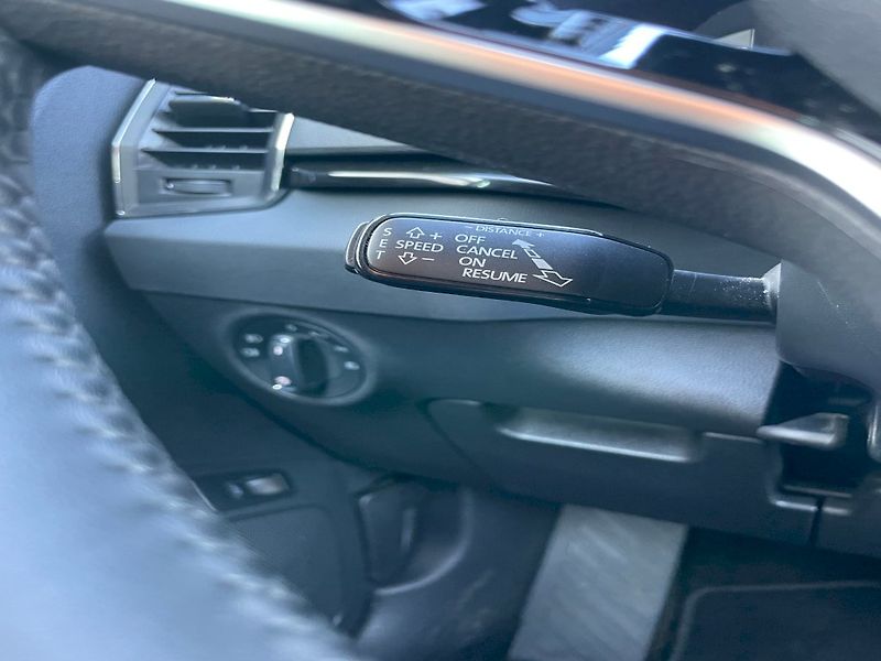 Škoda Karoq (2025) TOP SEL TS 110/1.5 A7F - fotka 22 z 37