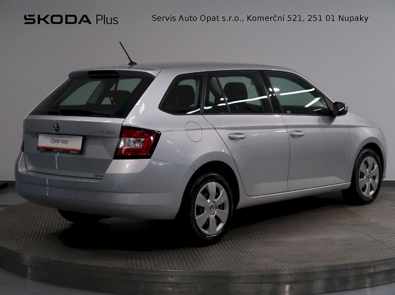 Škoda Fabia (2018) AMBITION PLUS 1.0TSI 81KW - fotka 2 z 31