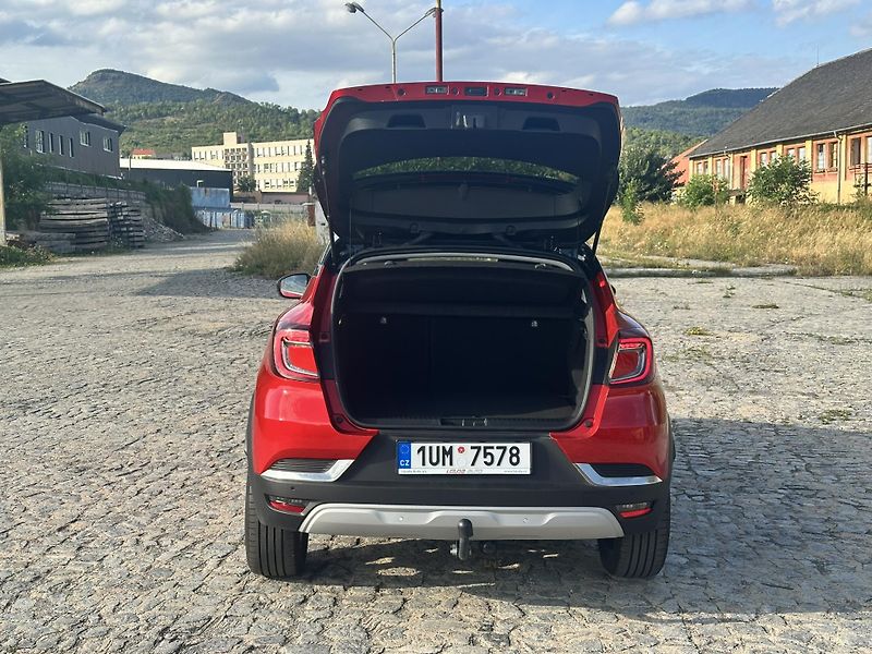 Renault Captur (2022) Renault Captur 1.3 Techno - fotka 7 z 16