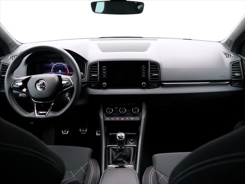 Škoda Karoq 1,5 TSI 110kW Sportline CZ Taž - fotka 22 z 29