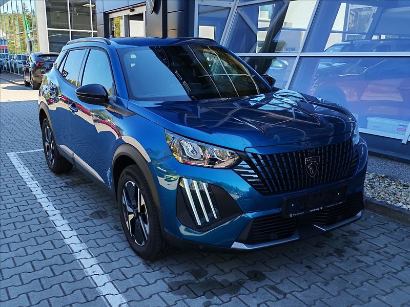 Peugeot 2008 (2026) 1.2 ALLURE Hybrid 110 e-DCS6 - fotka 3 z 18