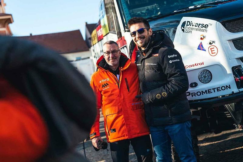 MM Technology uspořádal v Sedlčanech na náměstí tradiční akci Hurá na Dakar.