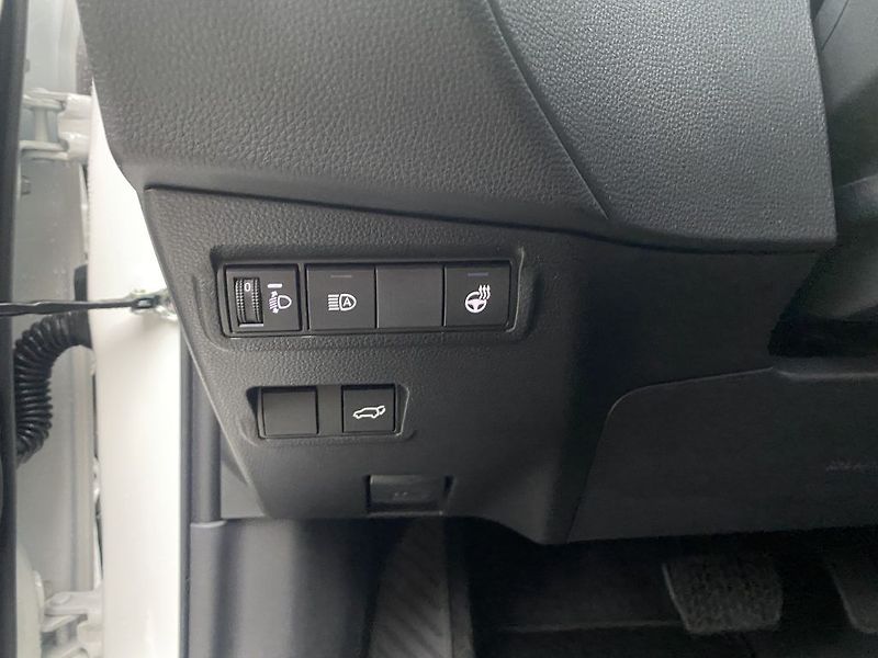 Toyota Corolla Cross 1.8 Hybrid MC25 Style - fotka 9 z 24
