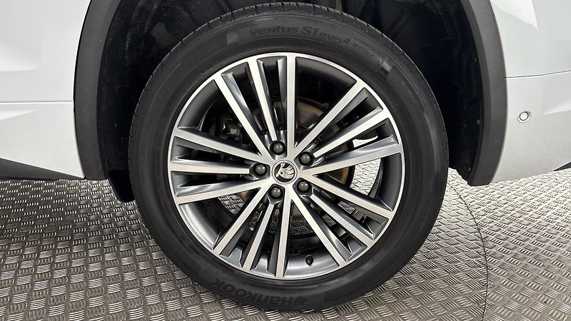 Škoda Kodiaq 2.0 TDI DSG 4x4 L&K - fotka 19 z 34