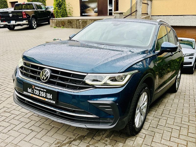 Volkswagen Tiguan (2022) 2,0TDi 110kW LIFE DSG ČR,1.maj - fotka 1 z 19