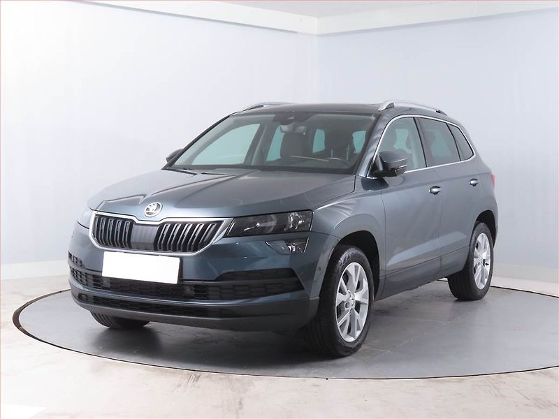 Škoda Karoq (2018) Style 1.6 TDI, Automat, Kůže - fotka 2 z 13