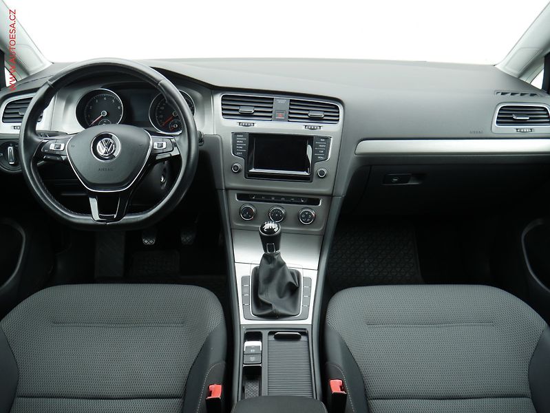 Volkswagen Golf (2014) 1.2TSi, Comfortline - fotka 8 z 16