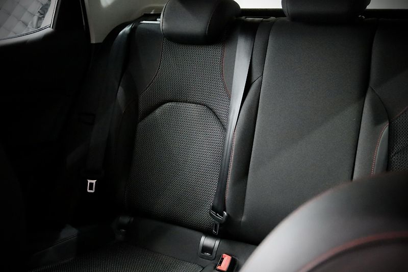 Seat Leon  1.4 TSI 92 kW FR - fotka 21 z 35
