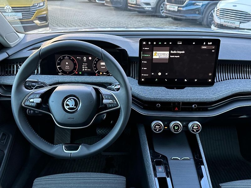 Škoda Superb Combi Selection 4x4 2.0 TDI 14 - fotka 5 z 17