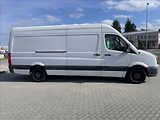 Volkswagen Crafter 2,0 TDi 120kw polointegrovaný - náhled 33