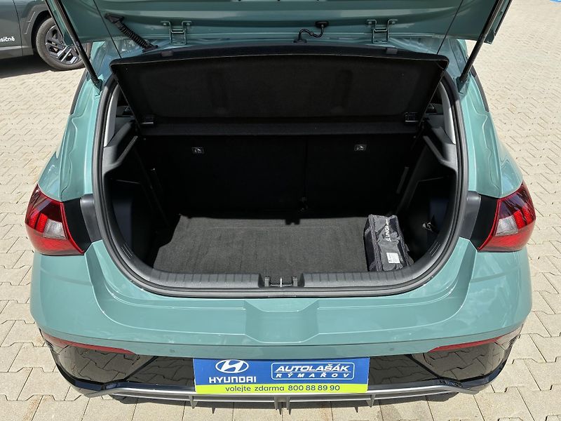 Hyundai i20 1.0T-GDi 74kW REZERVACE - fotka 21 z 22