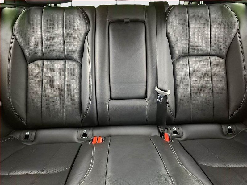 Land Rover Range Rover Evoque (2018) TD4, 4X4, Automat, Kůže, Navi - fotka 10 z 18