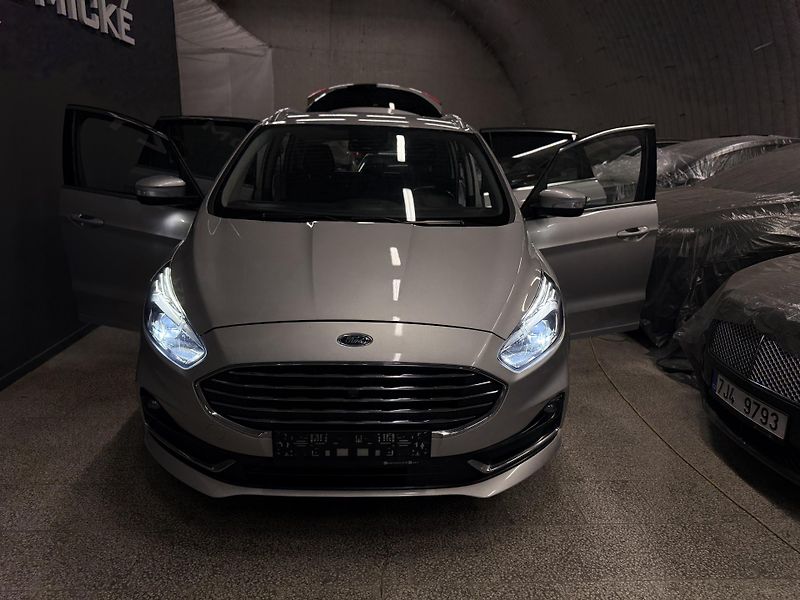 Ford S-MAX (2023) 2.5 Hybrid,REZERVOVÁNO - fotka 10 z 46