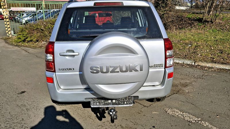 Suzuki Grand Vitara 2.0  4x4 servisní historie - fotka 13 z 46