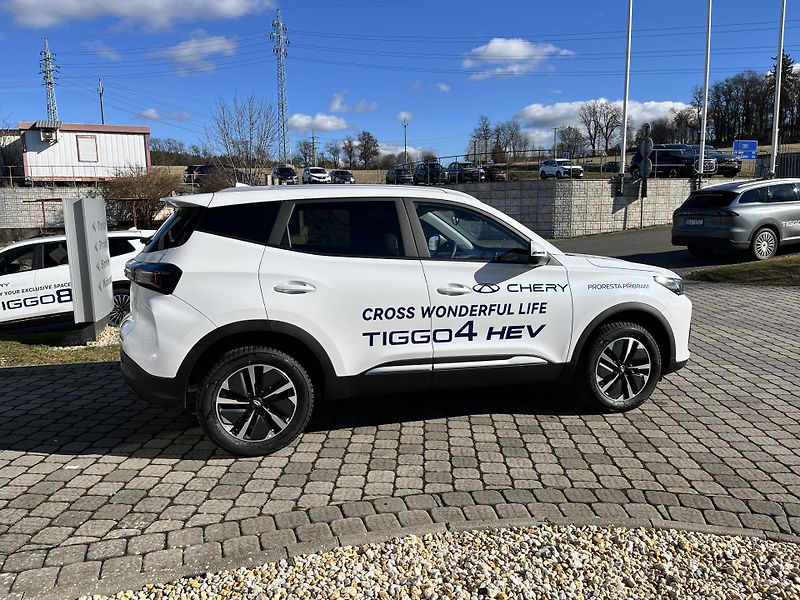 Chery Tiggo 4 HEV (2026) 1,5 HEV UNIQUE DEMO  - fotka 8 z 34