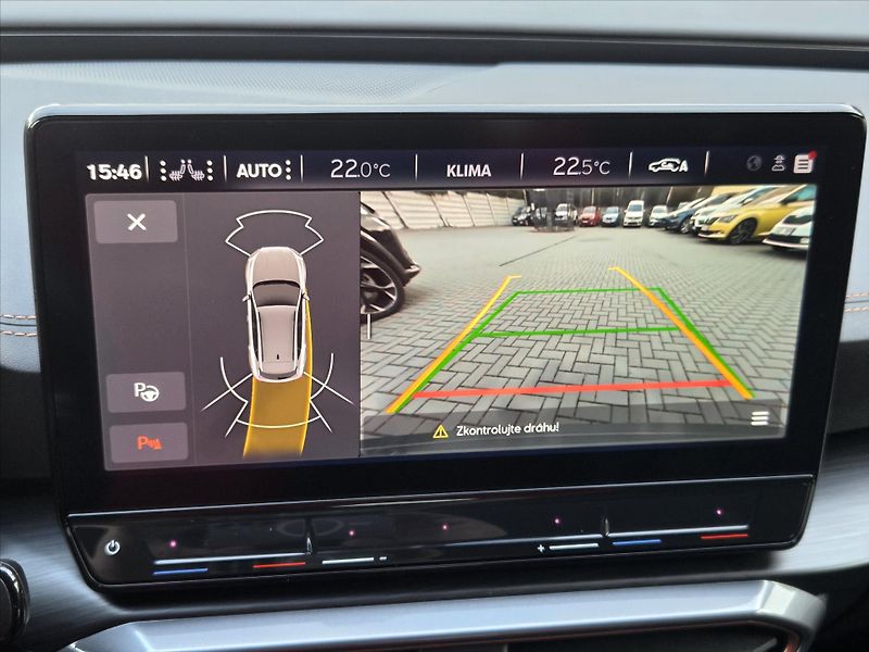 Cupra Formentor 2,0 TSi DSG 4x4 Matrix DCC Zár - fotka 24 z 27