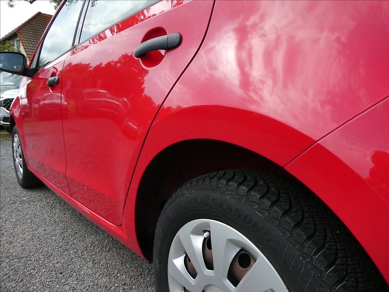 Škoda Citigo 1,0 MPi 5.dveří, KLIMATIZACE - fotka 14 z 42