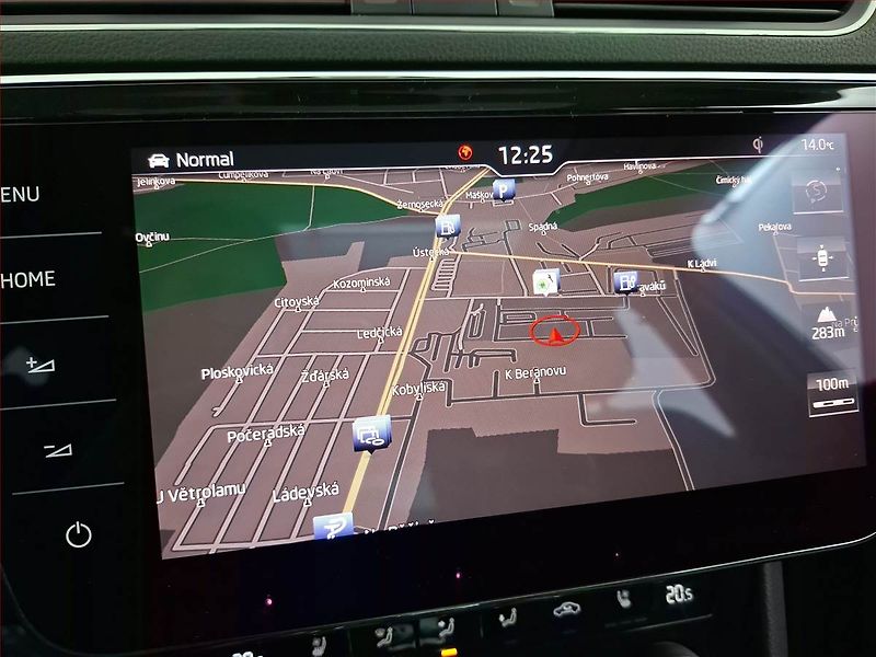 Škoda Superb (2018) Laurin&Klement 2.0 TSI - fotka 16 z 27