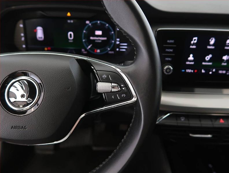 Škoda Octavia (2022) Ambition 2.0 TDI, ČR,1.maj - fotka 20 z 24