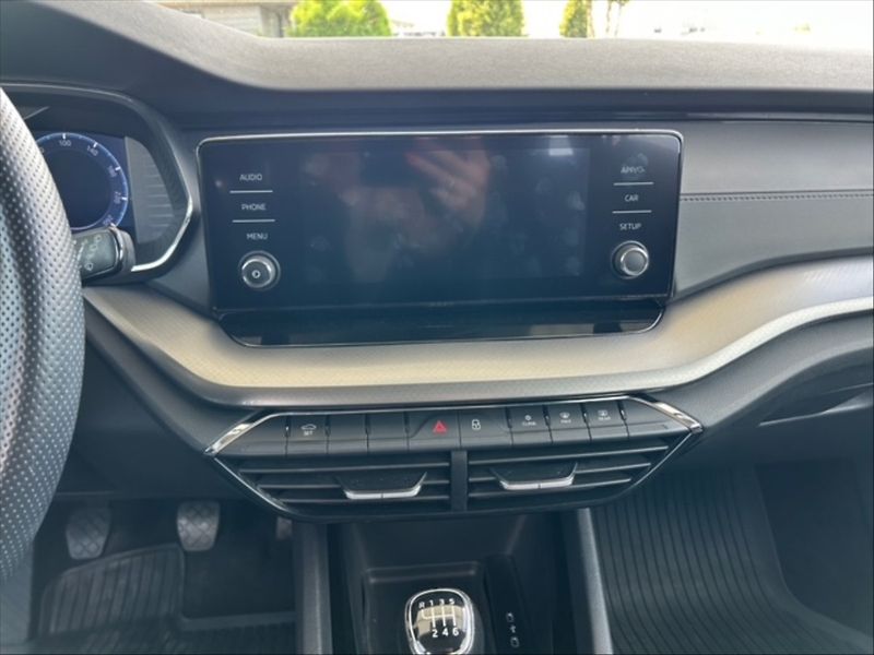 Škoda Octavia 2,0 TDI Ambition - fotka 10 z 11
