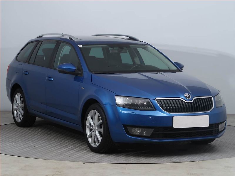 Škoda Octavia (2016) Style Plus 2.0 TDI, Xenony - fotografie inzerátu