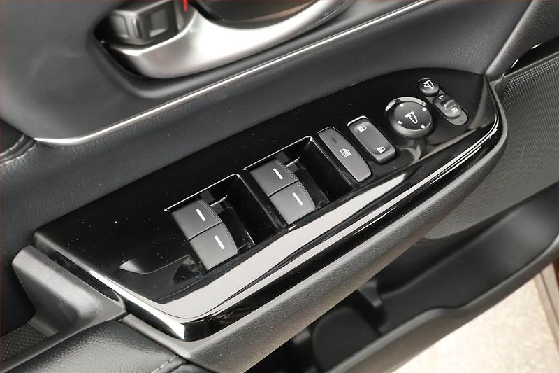 Honda CR-V (2019) 1.5 VTEC Turbo - fotka 9 z 17