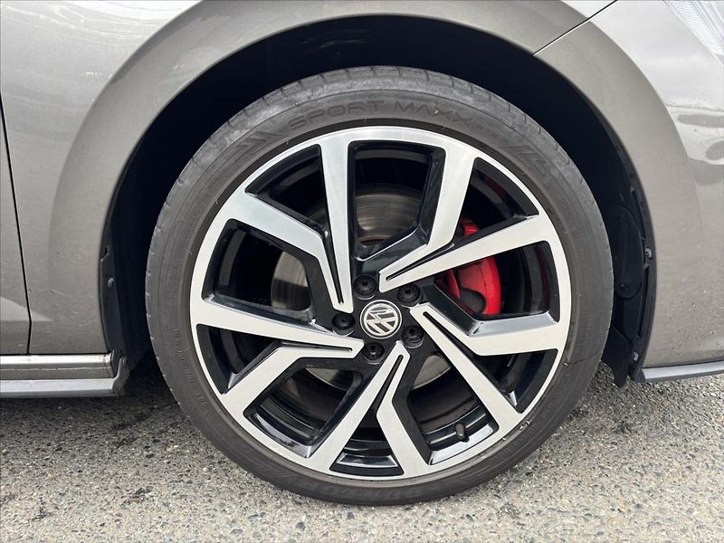 Volkswagen Polo 2,0 TSi 147kW MANUÁL GTI Beats - fotka 39 z 47