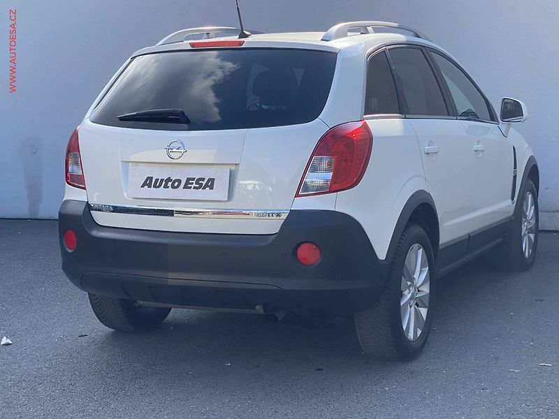 Opel Antara (2014) 2.2 CDTi 4x4, AT, bixen, TZ - fotka 4 z 21