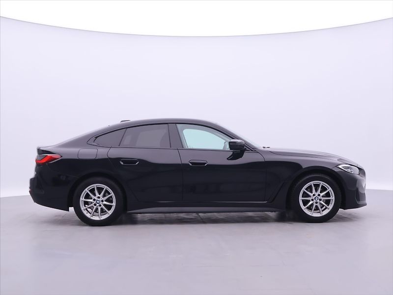 BMW Řada 4 Gran Coupé 2,0 420i 135kW DPH - fotka 8 z 38