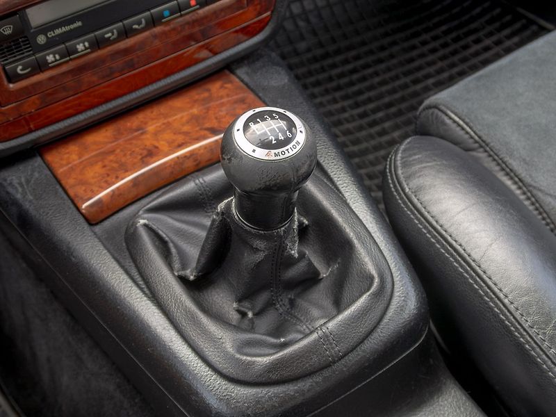 Volkswagen Passat (2003) 1.9TDI 96KW 4x4 – ROZVODY - fotka 24 z 47