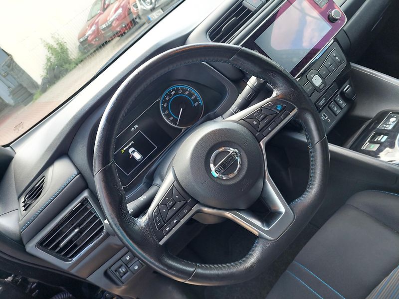 Nissan Leaf (2021) ZE1 N-Connecta  Option-DPH - fotka 9 z 47